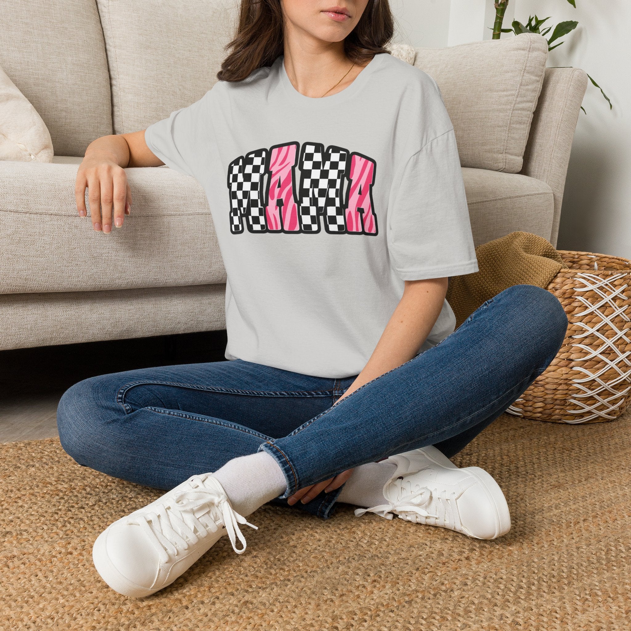 Mama Graphic Tee