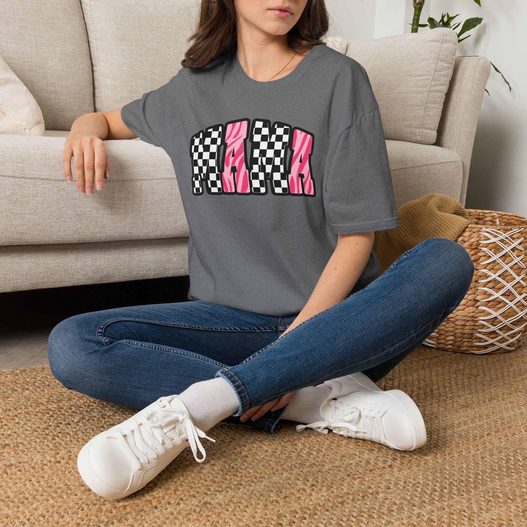 Mama Graphic Tee